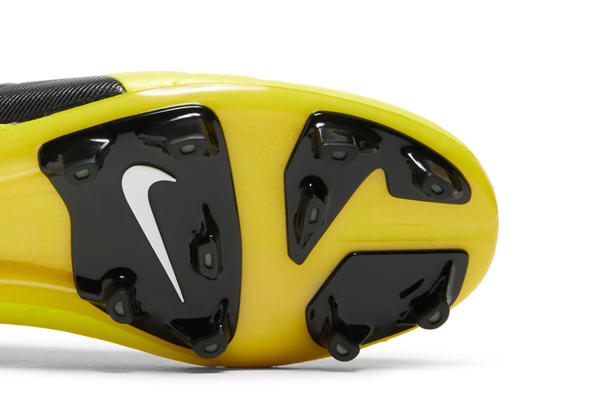 Details for Nike CTR360 Maestri 3 SE FG ''Jaune Sonic''. FD3803-710