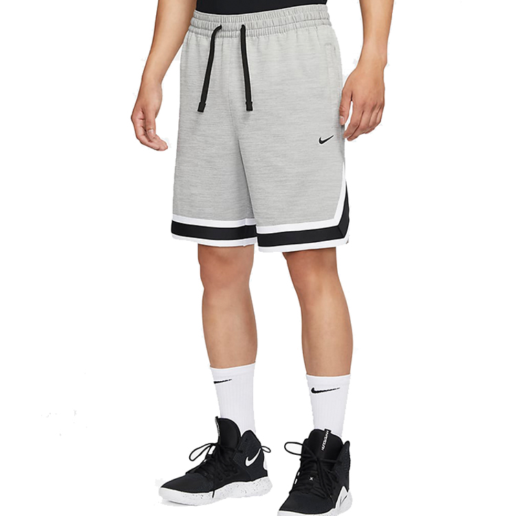 Purchase Nike 深灰色休閒針織放鬆 5 吋短褲 CU1732-063