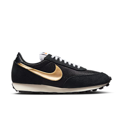 Lookbook Nike Daybreak SP Hitam/Emas Metalik BV7725-003