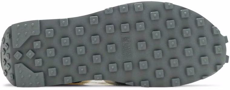 ナイキ デイブレイク タイプ "ライトオーレウッドブラウン" CJ1156-100 Shop ナイキ デイブレイク タイプ "ライトオーレウッドブラウン" CJ1156-100