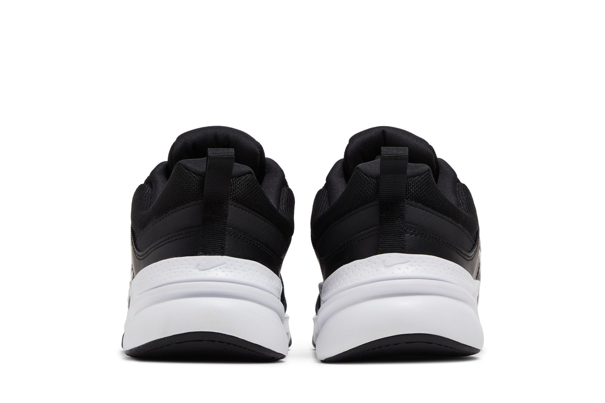 Sizing 耐吉 Defy All Day '黑白' DJ1196-002