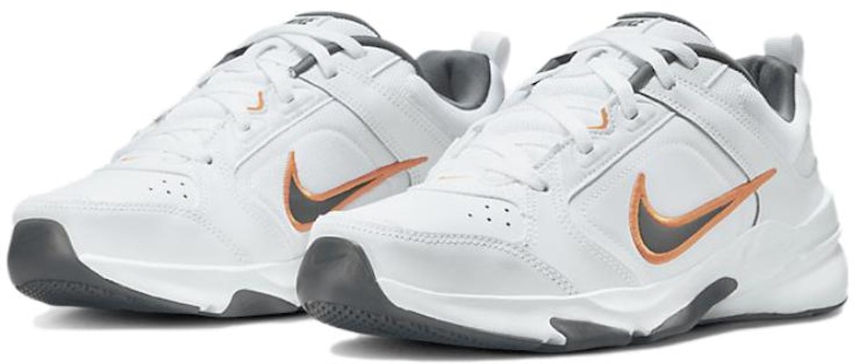 Nike Defy All Day 'Putih' DJ1196-104 Order Nike Defy All Day 'Putih' DJ1196-104
