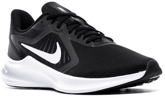 나이키 다운시프터 10 '블랙' CI9981-004 Lookbook 나이키 다운시프터 10 '블랙' CI9981-004