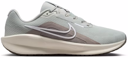 Nike Downshifter 13 Light Silver College Grey Sail White FD6454-013 Nike Downshifter 13 Light Silver College Grey Sail White FD6454-013