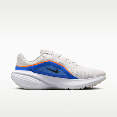 Lookbook Nike Downshifter 14 Platin-Tint/Schwarz/Weiß/Off Noir Sneakers IB1895-004