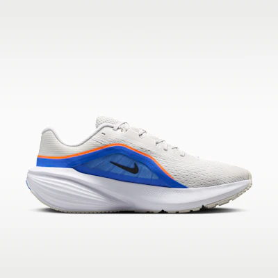 Nike Downshifter 14 Platin-Tint/Schwarz/Weiß/Off Noir Sneakers IB1895-004 Lookbook Nike Downshifter 14 Platin-Tint/Schwarz/Weiß/Off Noir Sneakers IB1895-004
