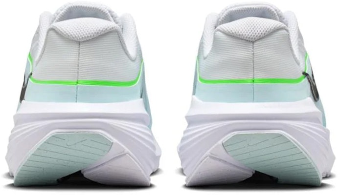 耐克 Downshifter 14 跑鞋 IB1895-100 Lookbook 耐克 Downshifter 14 跑鞋 IB1895-100