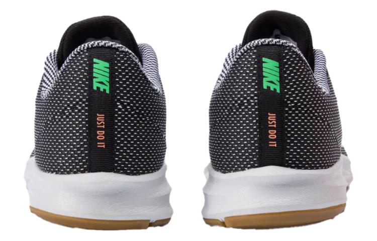 Lookbook ナイキ ダウンシフター9 SE ブラック/ホワイト/ガム BQ9257-001