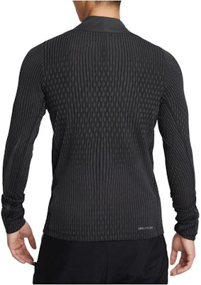 나이키 DRI-FIT 스트레치 풀오버 쿼터집 롱슬리브 럭비 티셔츠 FN2408-010 Lookbook 나이키 DRI-FIT 스트레치 풀오버 쿼터집 롱슬리브 럭비 티셔츠 FN2408-010