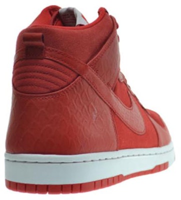 Nike Dunk CMFT Premium 'Merah' 705433-600 Shop Nike Dunk CMFT Premium 'Merah' 705433-600