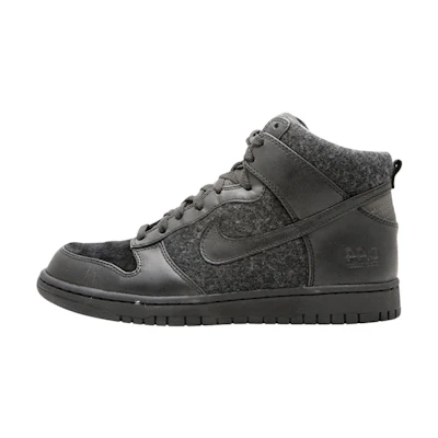 Nike Dunk Hi Supreme Spark 'Sticky Rubber'