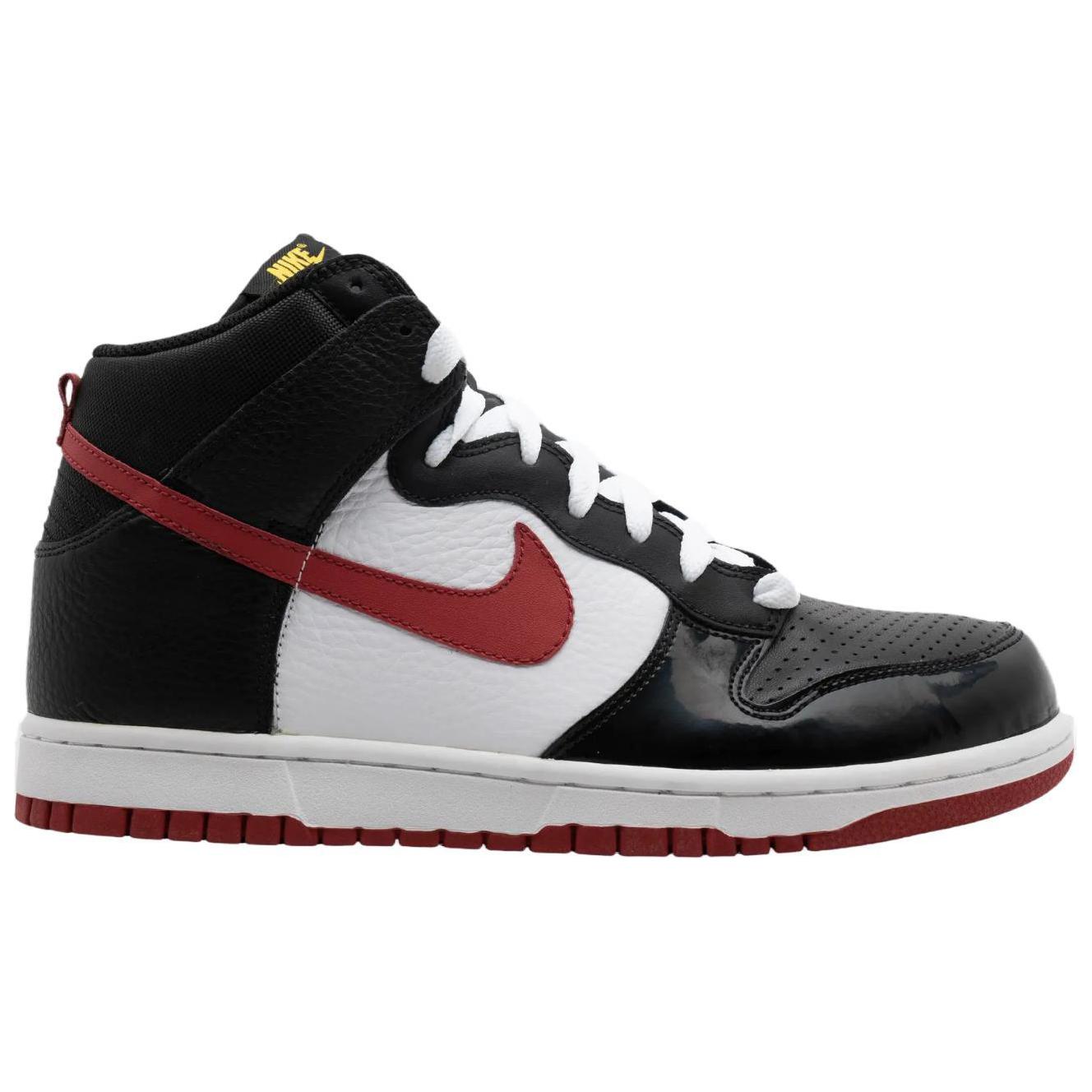 Order Nike Dunk High 'Hitam' 317982-061