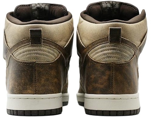 Nike Dunk High 'Cokelat Tua' 304717-223 Shop Nike Dunk High 'Cokelat Tua' 304717-223