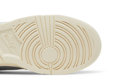 Nike Dunk High 'Smoke Gray'