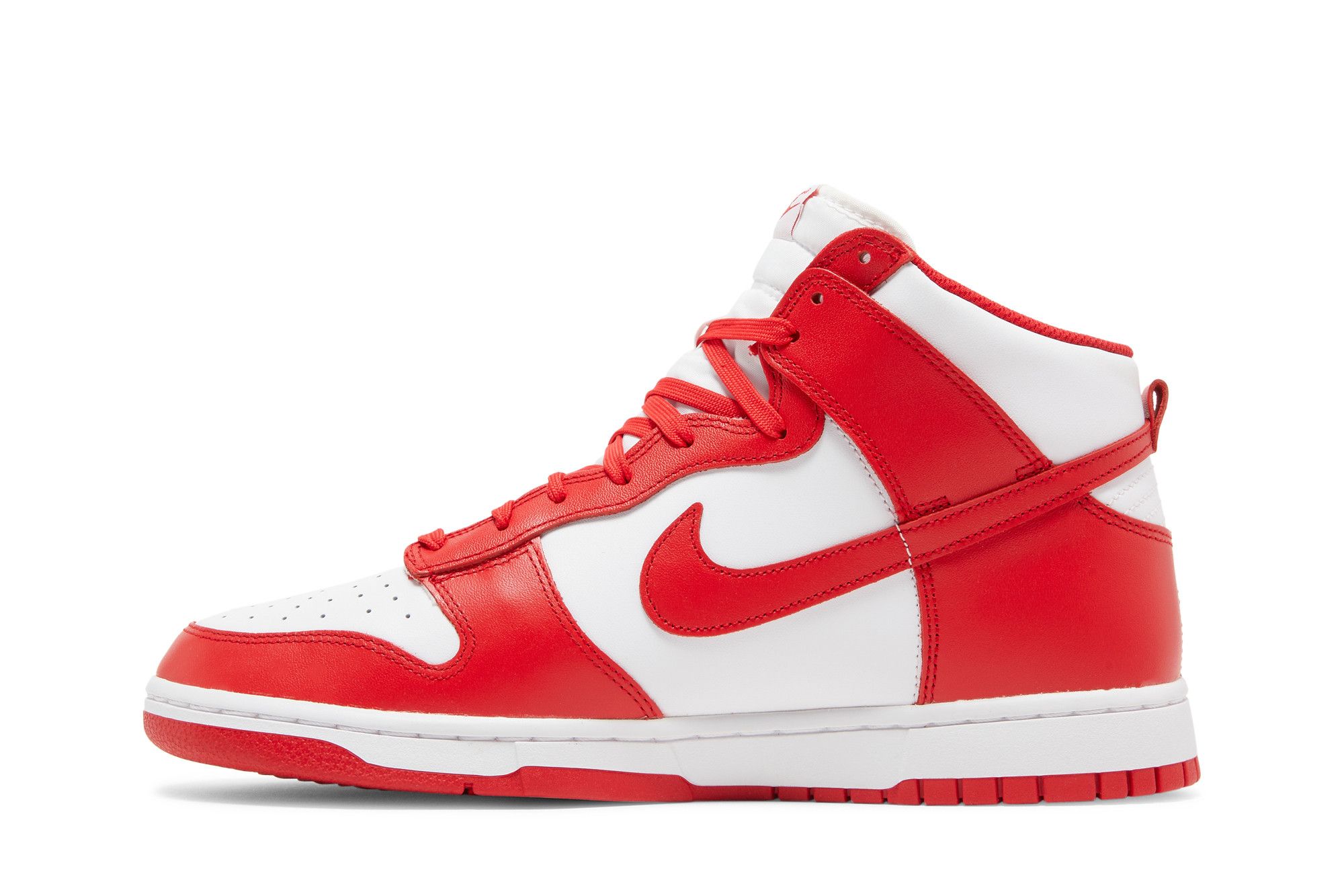 Shop Nike Dunk High 'University Red' Merah Universiti DD1399-106