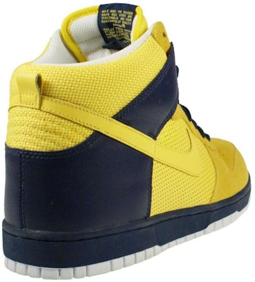 耐克Dunk高帮'黄色' 317982-771 Lookbook 耐克Dunk高帮'黄色' 317982-771