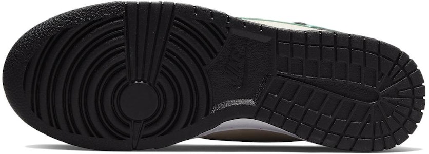 ナイキ ダンク HIGH EMB "カラフルコート" DO9455-200 Details for ナイキ ダンク HIGH EMB "カラフルコート" DO9455-200