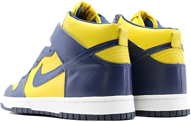 Nike Dunk High LE 'Biru Tua/Varsity Maize' 630335-471 Lookbook Nike Dunk High LE 'Biru Tua/Varsity Maize' 630335-471