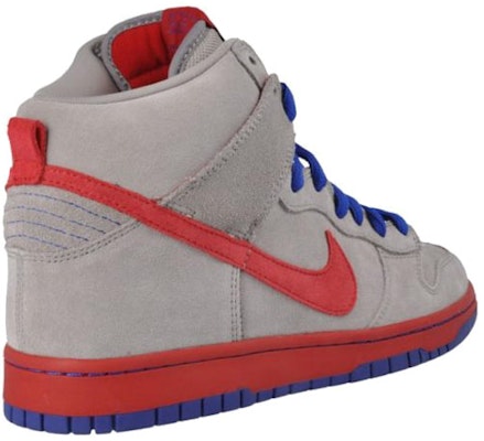 나이키 덩크 하이 프로 SB '그레이' 305050-063 Shop 나이키 덩크 하이 프로 SB '그레이' 305050-063