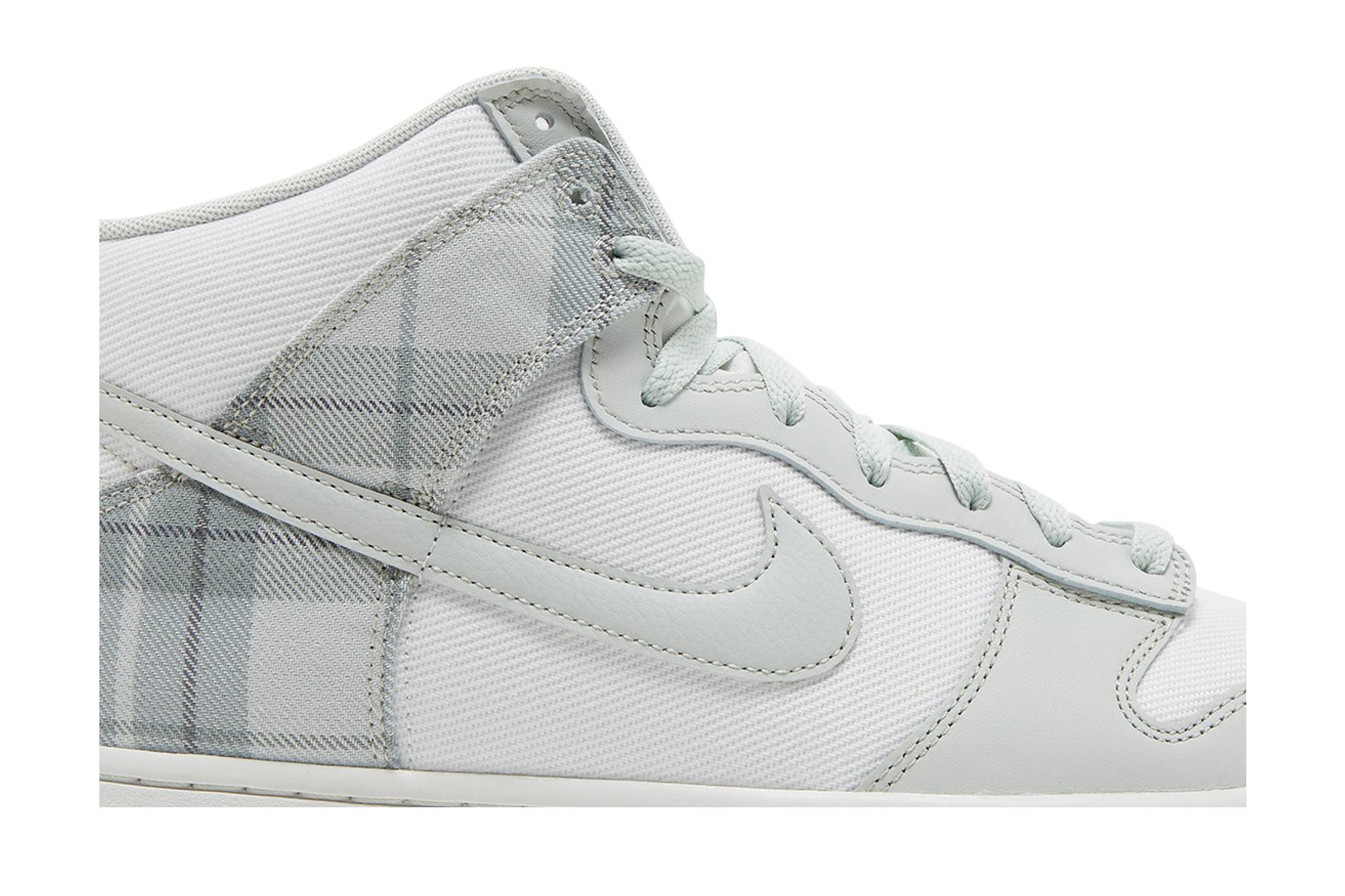 Order 耐克Dunk High SE '薄荷格纹' DV0826-100