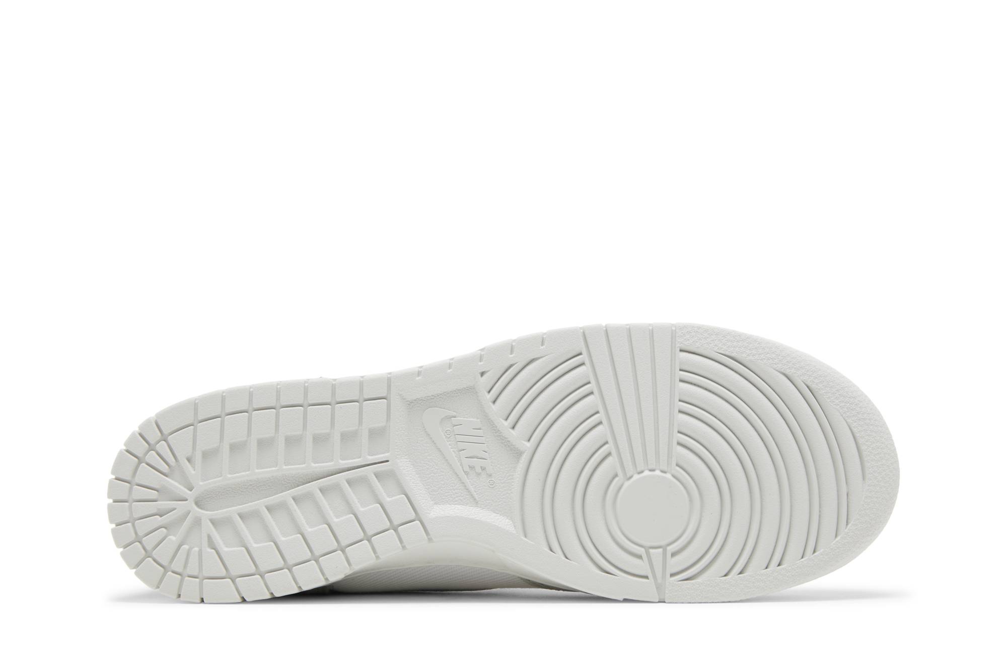 Shop 耐克Dunk High SE '薄荷格纹' DV0826-100