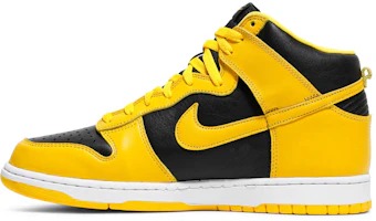 Lookbook Nike Dunk High SP 'Iowa' 2020 CZ8149-002