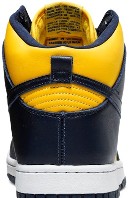 Nike Dunk High SP 'Michigan' 2020 CZ8149-700 Sizing Nike Dunk High SP 'Michigan' 2020 CZ8149-700