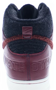 나이키 덩크 하이 슈프림 '디스트로이어' (43 characters) 318655-061 Lookbook 나이키 덩크 하이 슈프림 '디스트로이어' (43 characters) 318655-061