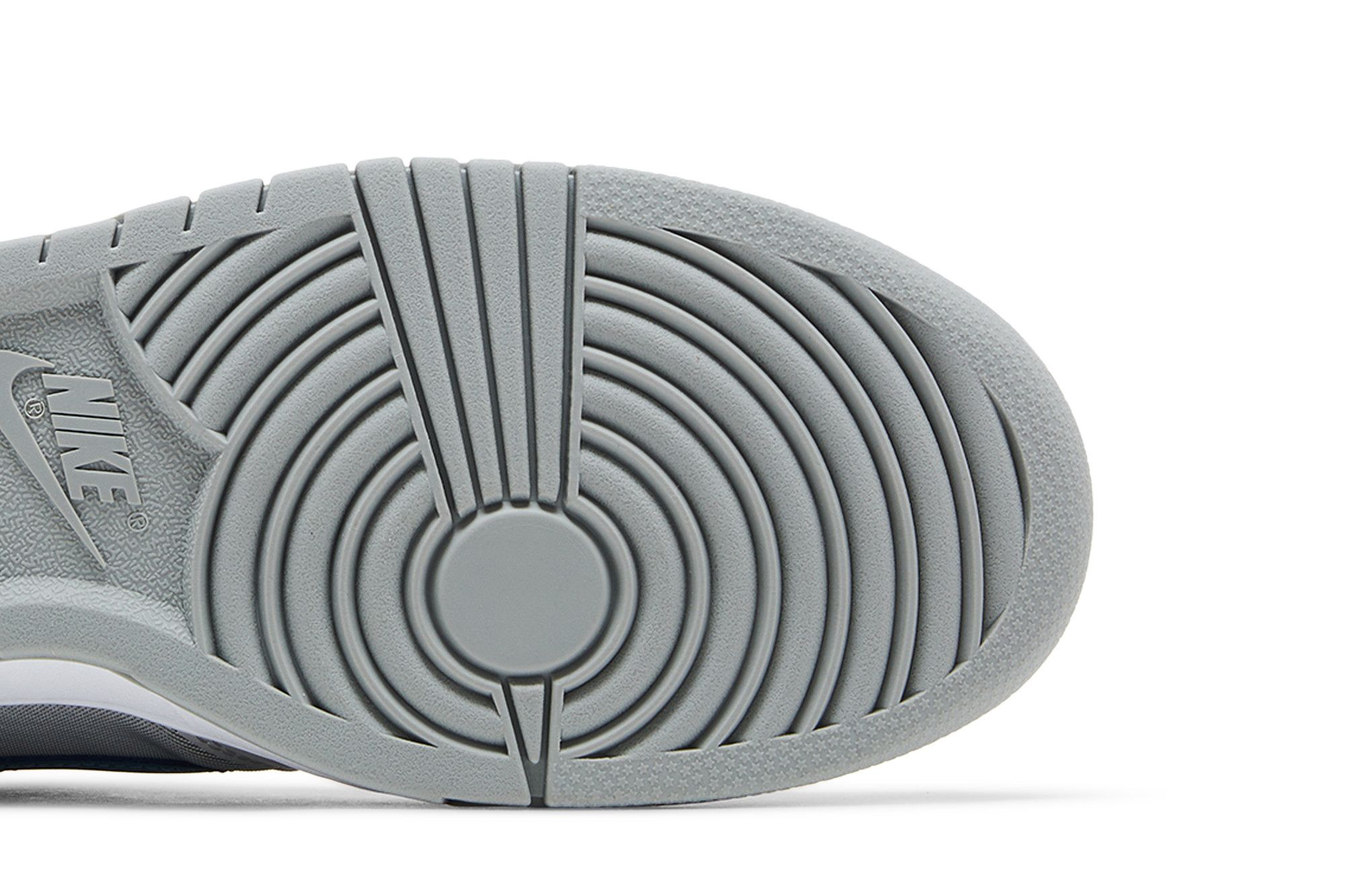 Purchase ナイキ ダンク ロー '24 シルバーサーファー HF0391-001