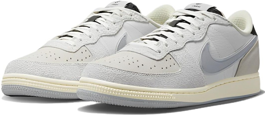 ナイキ ダンク ロー "アスレチック部" (Nike Dunk Low "Asurechikku-bu") FJ4207-001 Lookbook ナイキ ダンク ロー "アスレチック部" (Nike Dunk Low "Asurechikku-bu") FJ4207-001