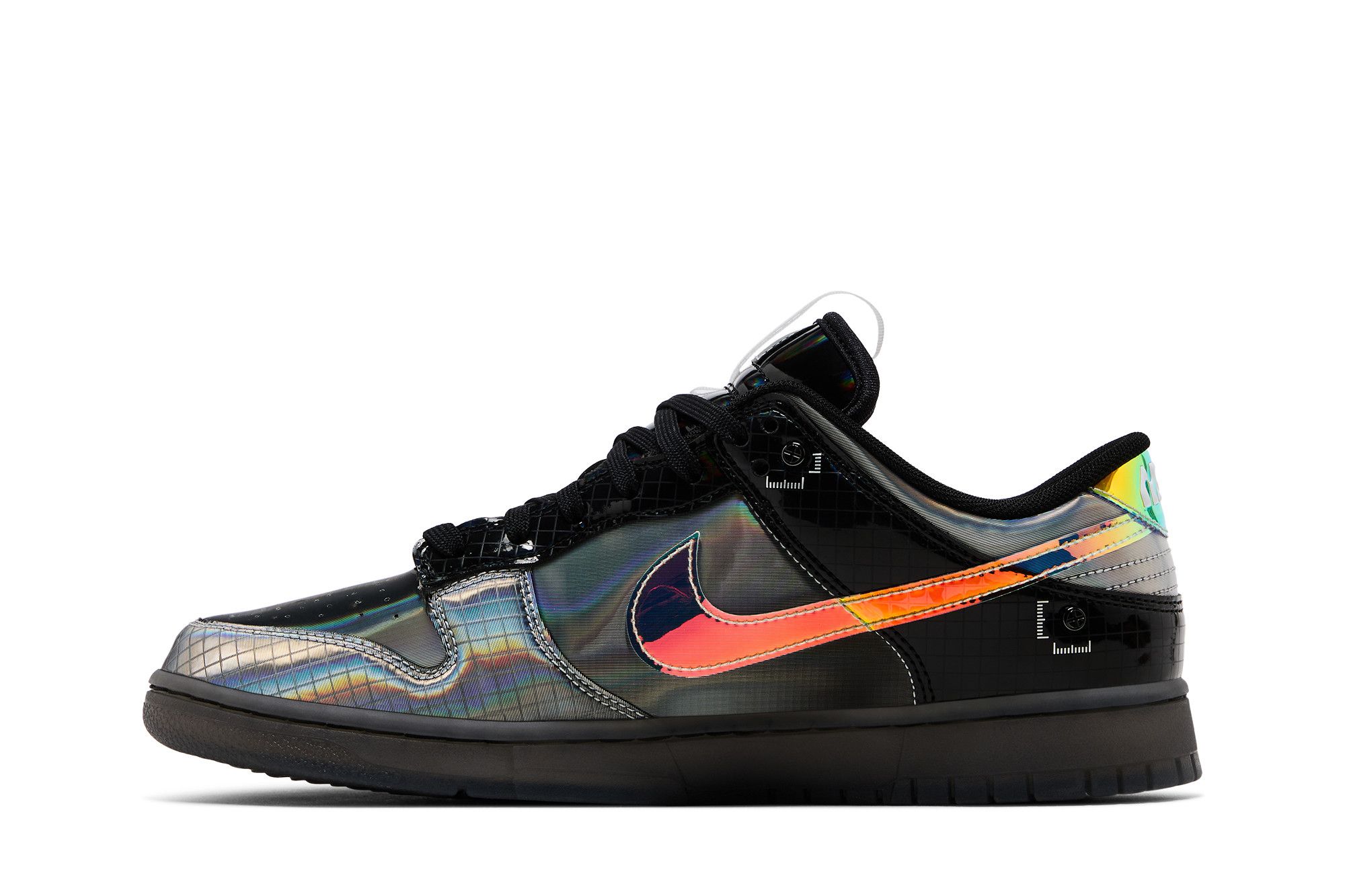 Purchase 耐克Dunk低帮“忠于你的DNA - 灰色” FV3617-001