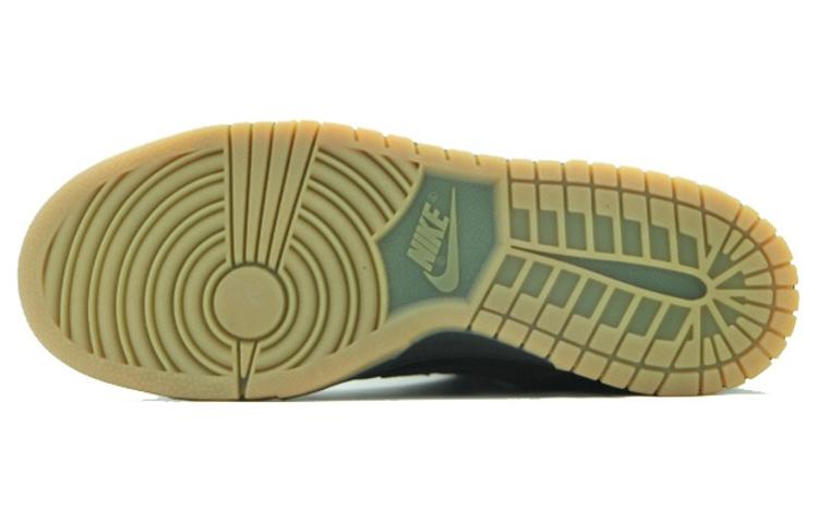 Purchase Nike Dunk Low 'Hitam Gum/Cokelat Sol' 304714-002