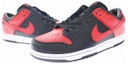 Lookbook Nike Dunk Low 'Hitam/Merah Sukan' 304714-062