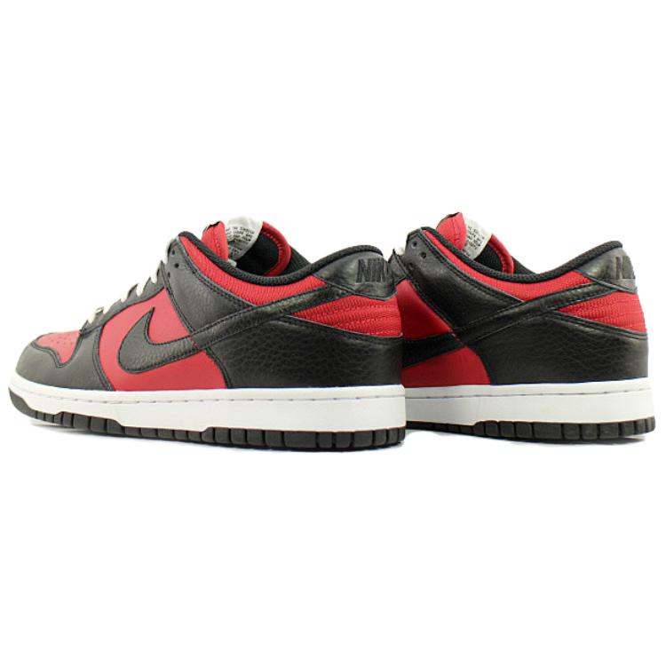 Lookbook Nike Dunk Low 'Bred' Hitam Merah 318019-601