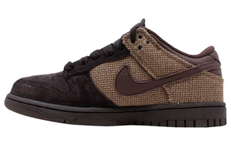 Buy ナイキ ダンク ロー "ブラウン" 318020-021