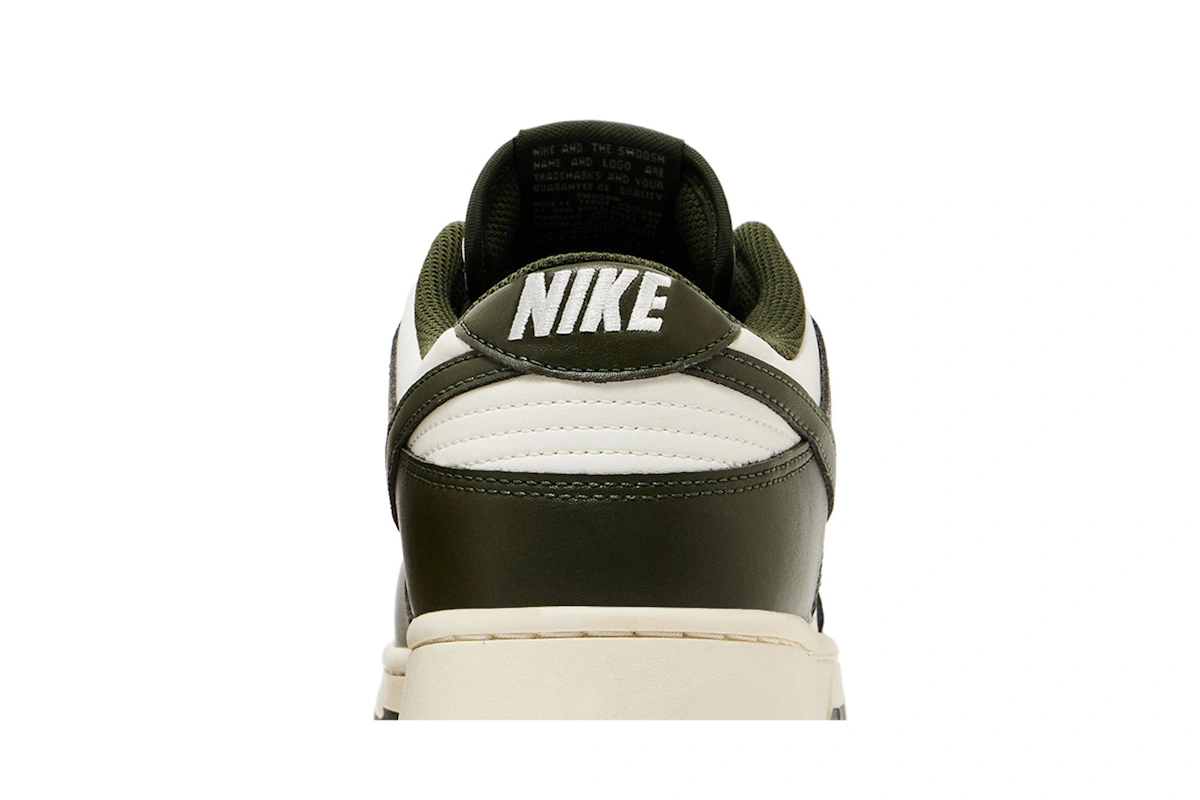 Nike Dunk Low 'Cargo Khaki'