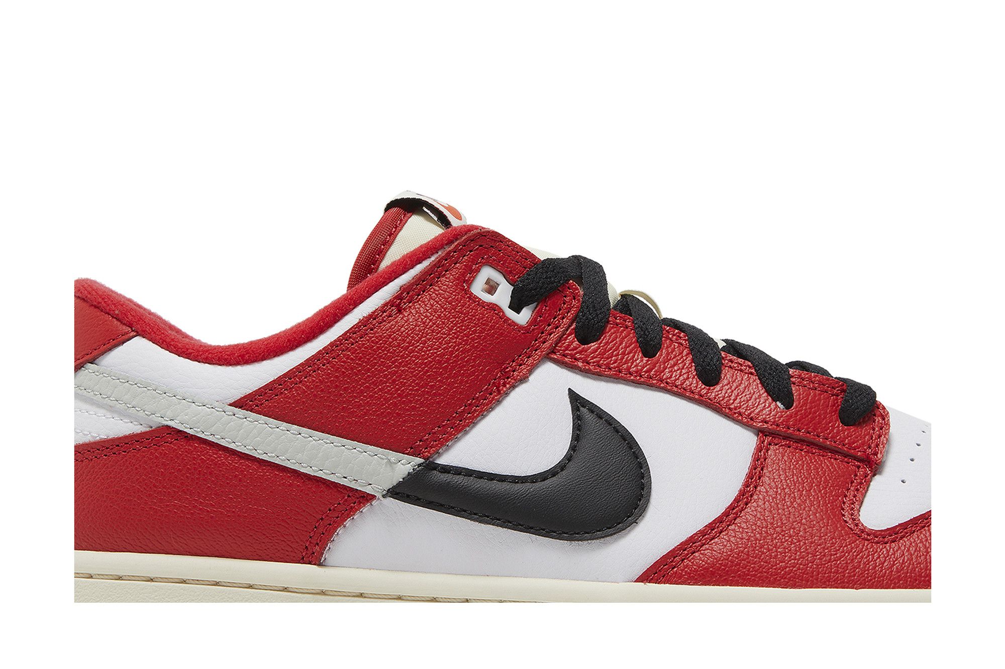 Lookbook Nike Dunk Low ''Chicago Split'' Sneakers DZ2536-600