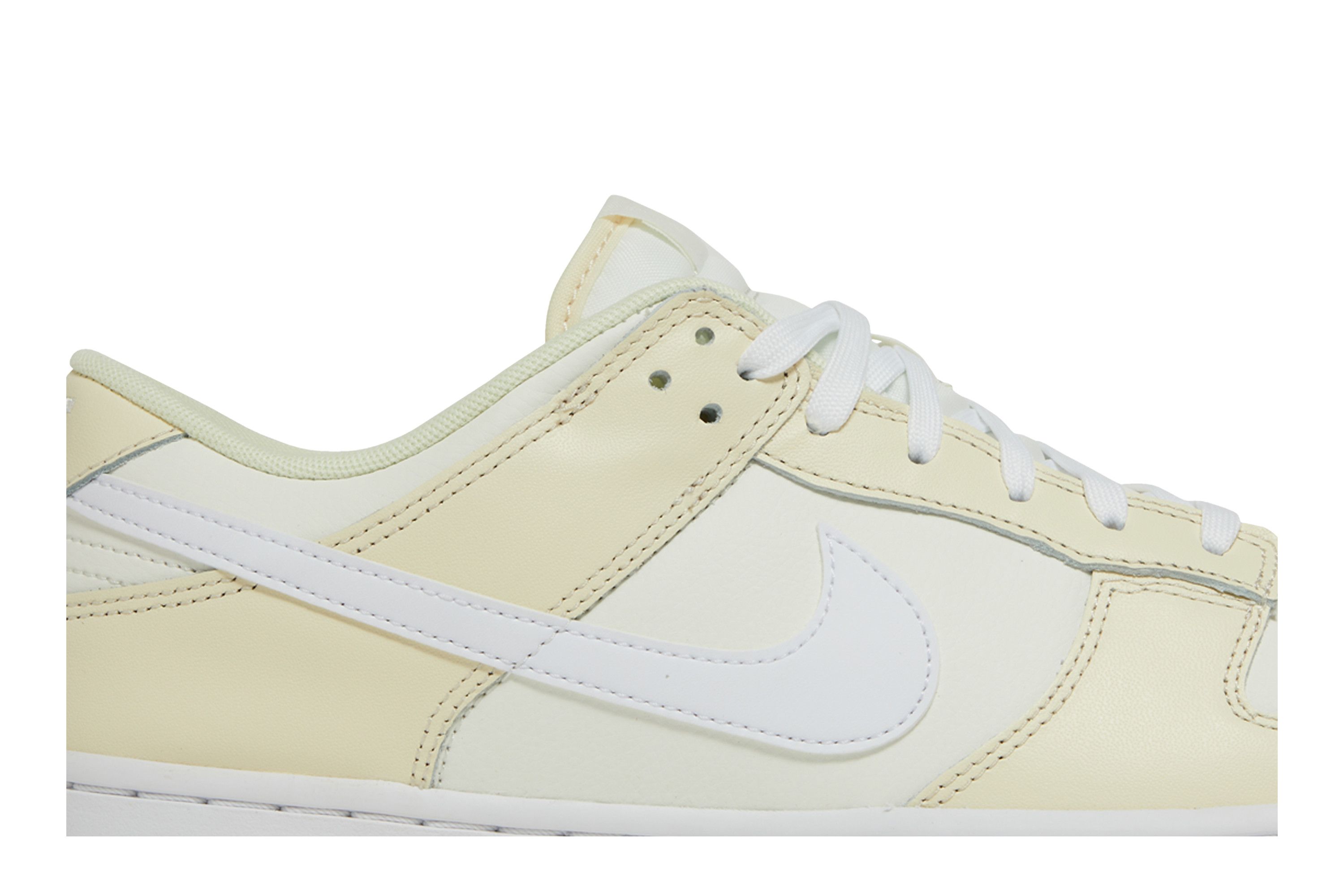 Lookbook Nike Dunk Low 'Leche de Coco' DJ6188-100