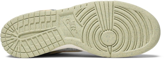 耐克Dunk Low '社区花园' CZ9747-900 Shop 耐克Dunk Low '社区花园' CZ9747-900