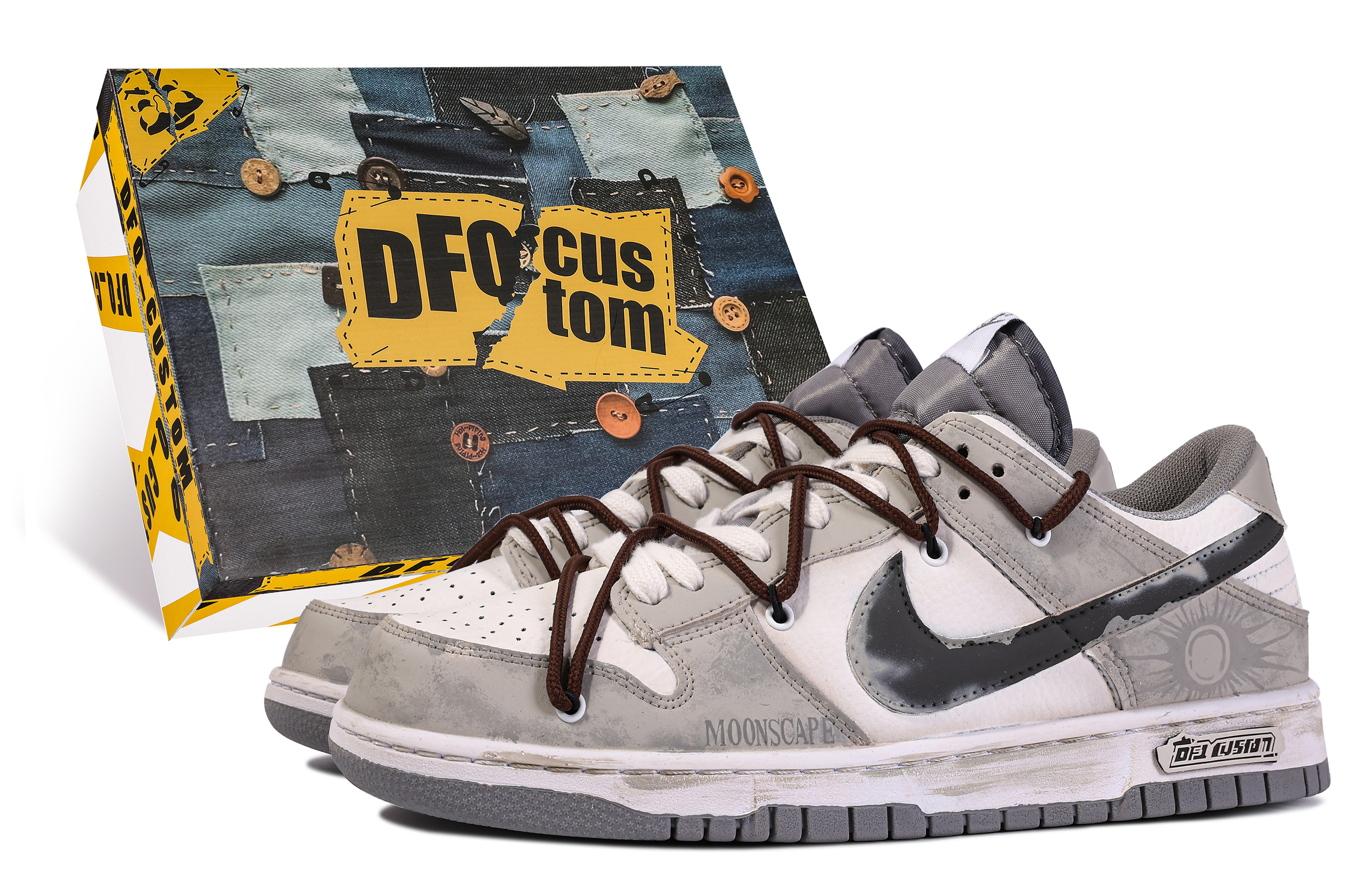 Buy 耐克Dunk低帮'达芬奇月球漫步涂鸦' DJ6188-003-486447