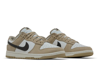 Nike Dunk Low 'Desert Khaki'