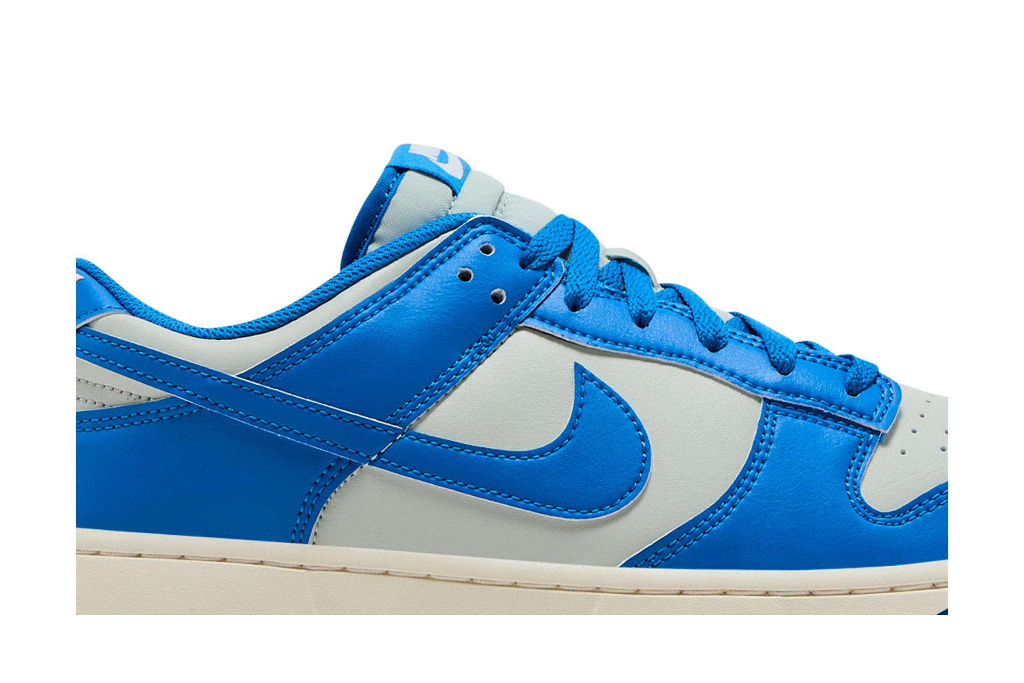 Order 耐克Dunk Low "底特律雄狮" HF5441-002