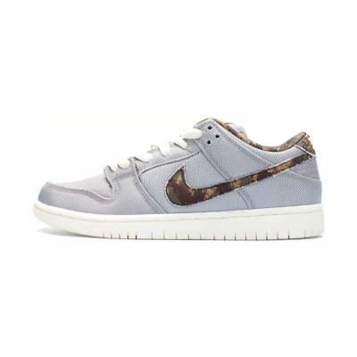Nike Dunk Low 'Digital Camo'