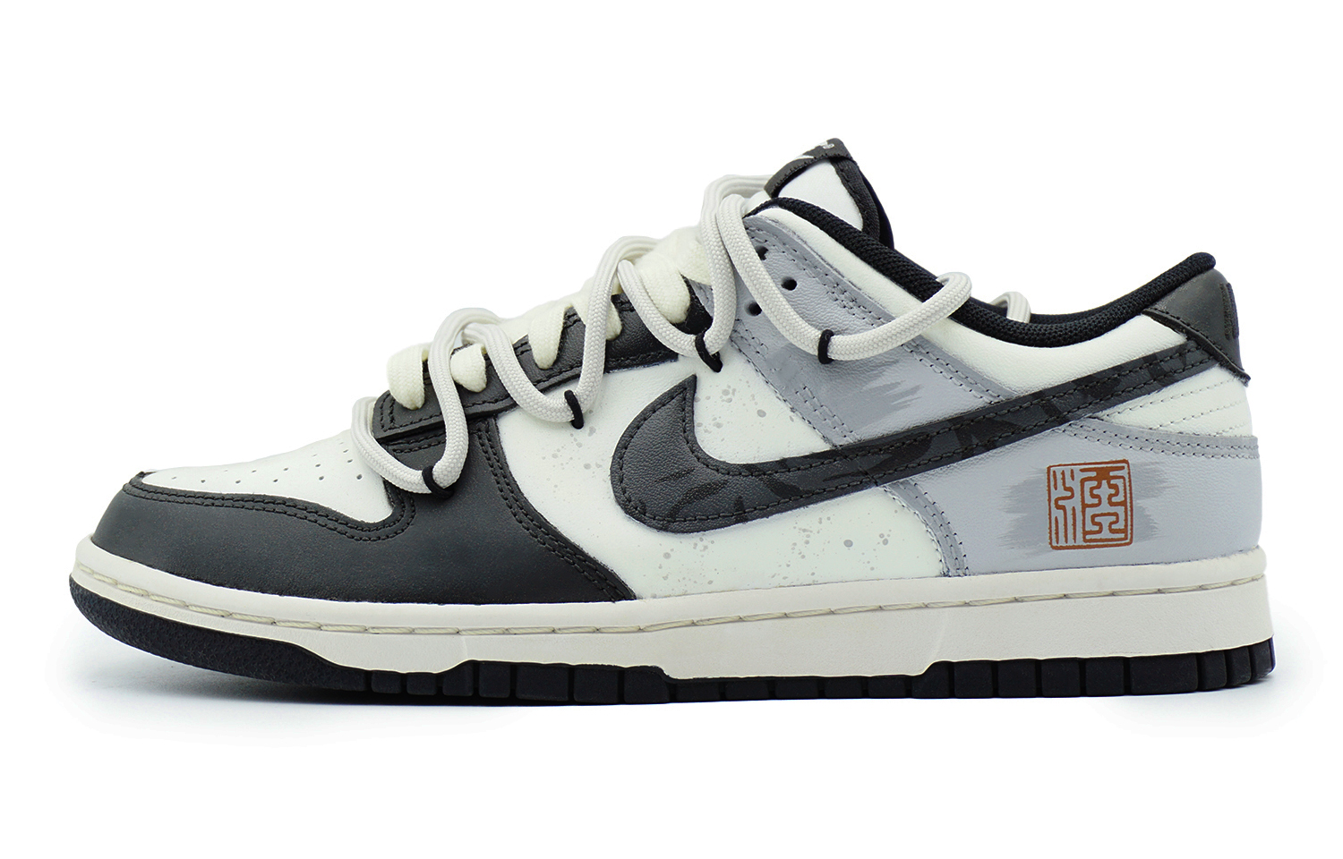 Buy 【定制球鞋】Nike Dunk Low 醉楓染墨 高街 黑豹 高級 穿搭戶外 解構熊貓 復古做舊 防滑耐磨 低幫 板鞋 GS 黑