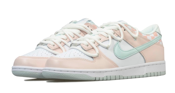 耐克Dunk Low '花卉信仰者' DH9765-102-447841 Lookbook 耐克Dunk Low '花卉信仰者' DH9765-102-447841