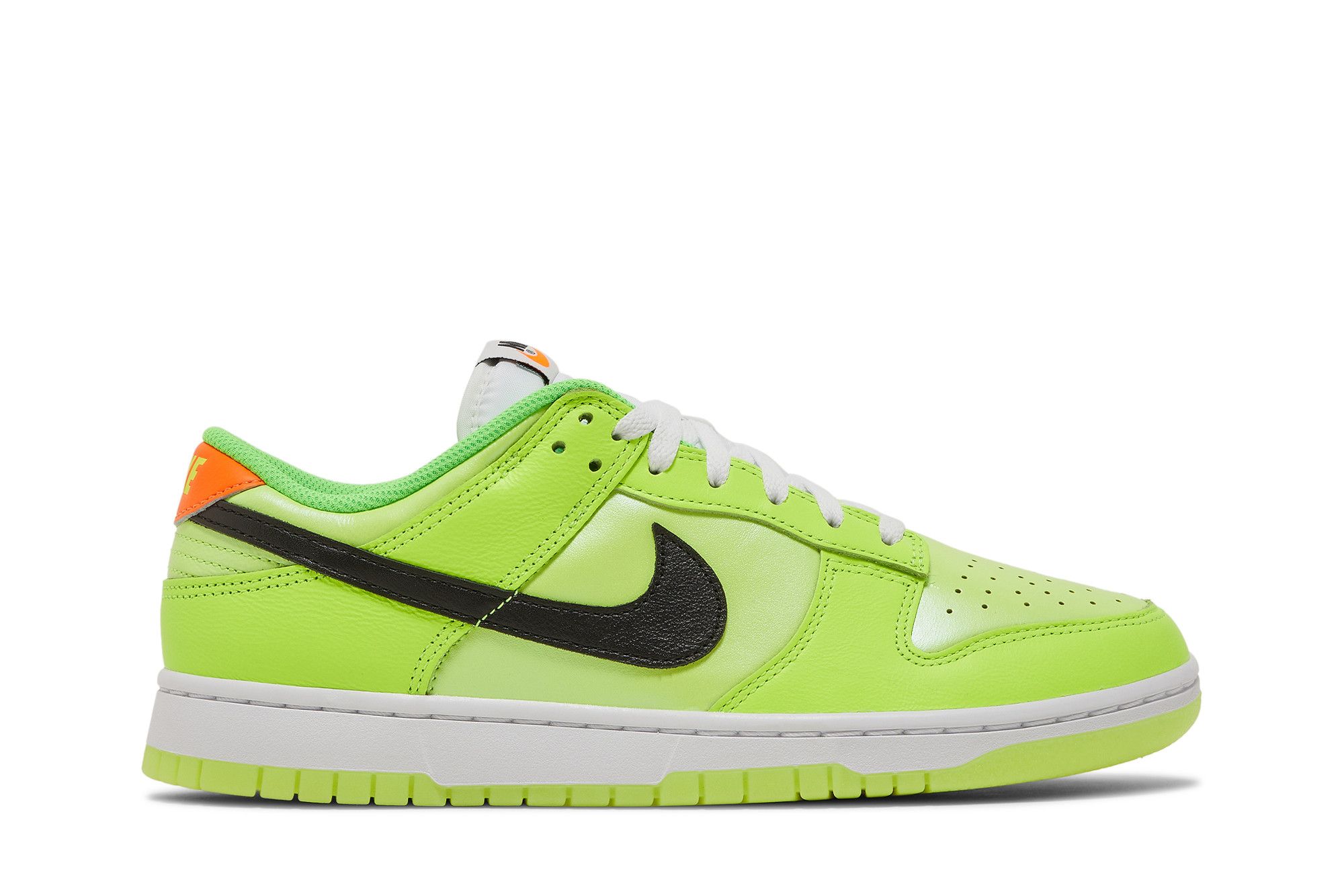 Buy Nike Dunk Low 'Brilla en la Oscuridad' FJ4610-702