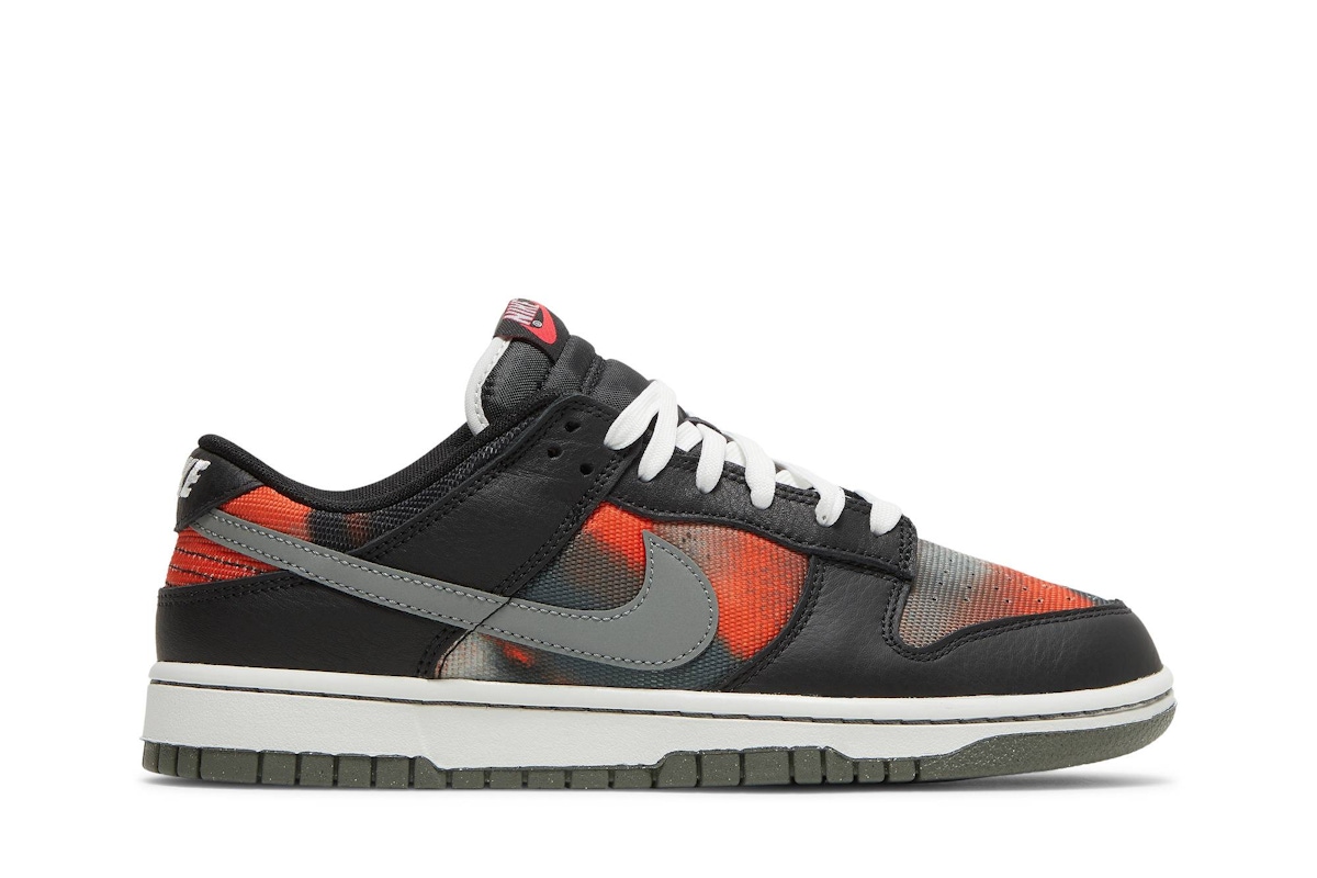 Nike Dunk Low 'Graffiti - Red'