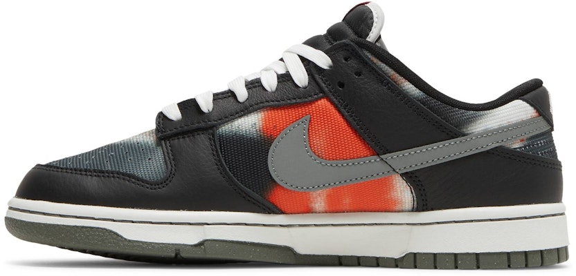 나이키 덩크 로우 '레드 그라피티' (41 characters) DM0108-001 Lookbook 나이키 덩크 로우 '레드 그라피티' (41 characters) DM0108-001
