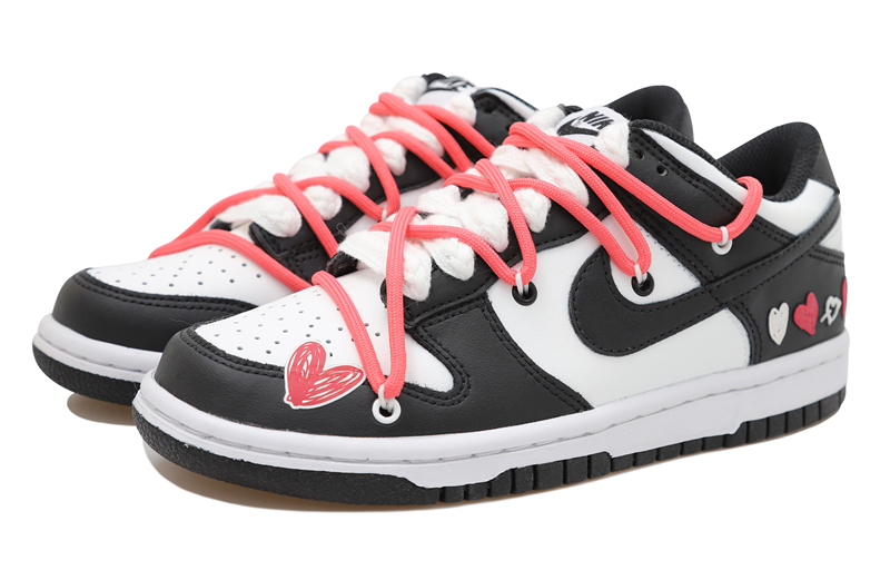 Nike Dunk Low 'Graffiti Love - Panda' 圖 4