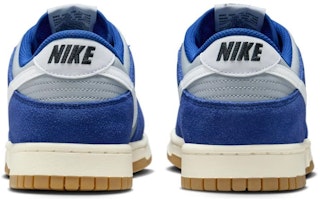 Nike Dunk Low ''Gum Pack - Biru Diraja Mendalam'' IB6399-003 Lookbook Nike Dunk Low ''Gum Pack - Biru Diraja Mendalam'' IB6399-003